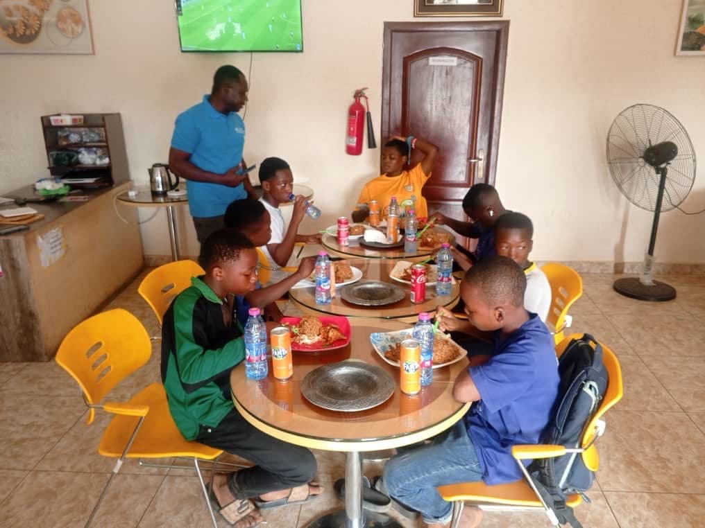 Partner Spotlight: How Our Partnership with Expanding Boundaries International Brought Christmas Meals to Children in Ghana